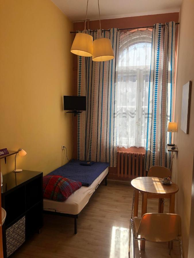U Szermierzy Hostel วรอตซวาฟ ภายนอก รูปภาพ