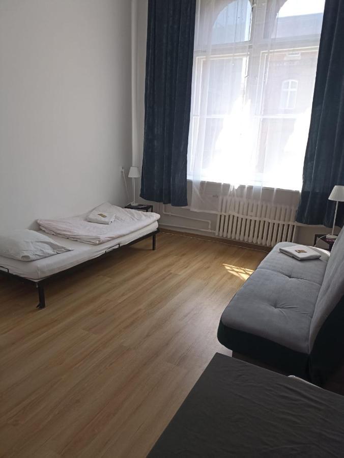 U Szermierzy Hostel วรอตซวาฟ ภายนอก รูปภาพ