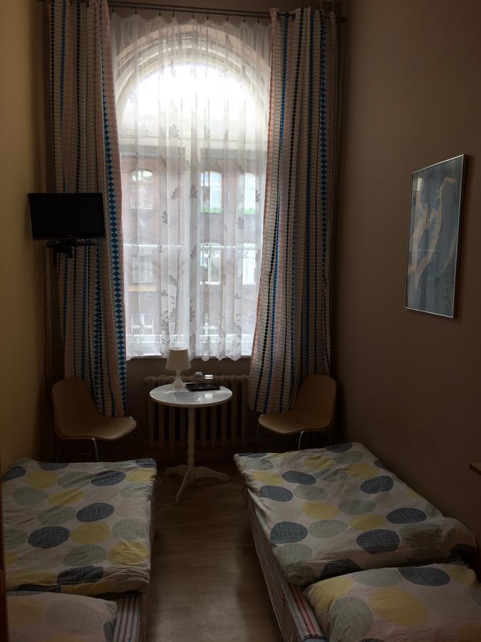 U Szermierzy Hostel วรอตซวาฟ ภายนอก รูปภาพ