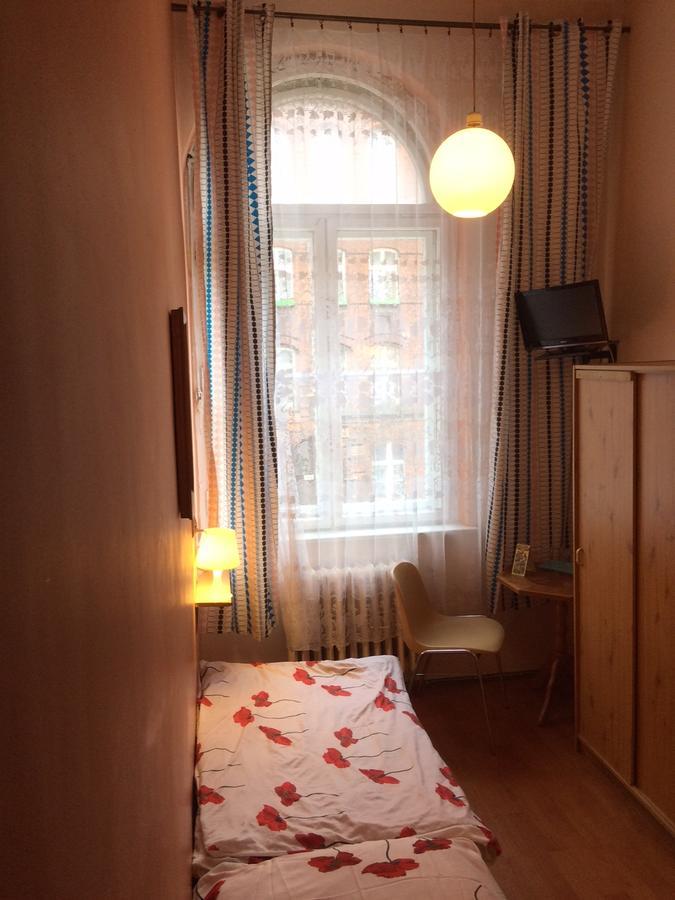 U Szermierzy Hostel วรอตซวาฟ ภายนอก รูปภาพ